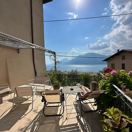 Villa Antonia By Gardadoma Brenzone sul Garda Buitenkant foto