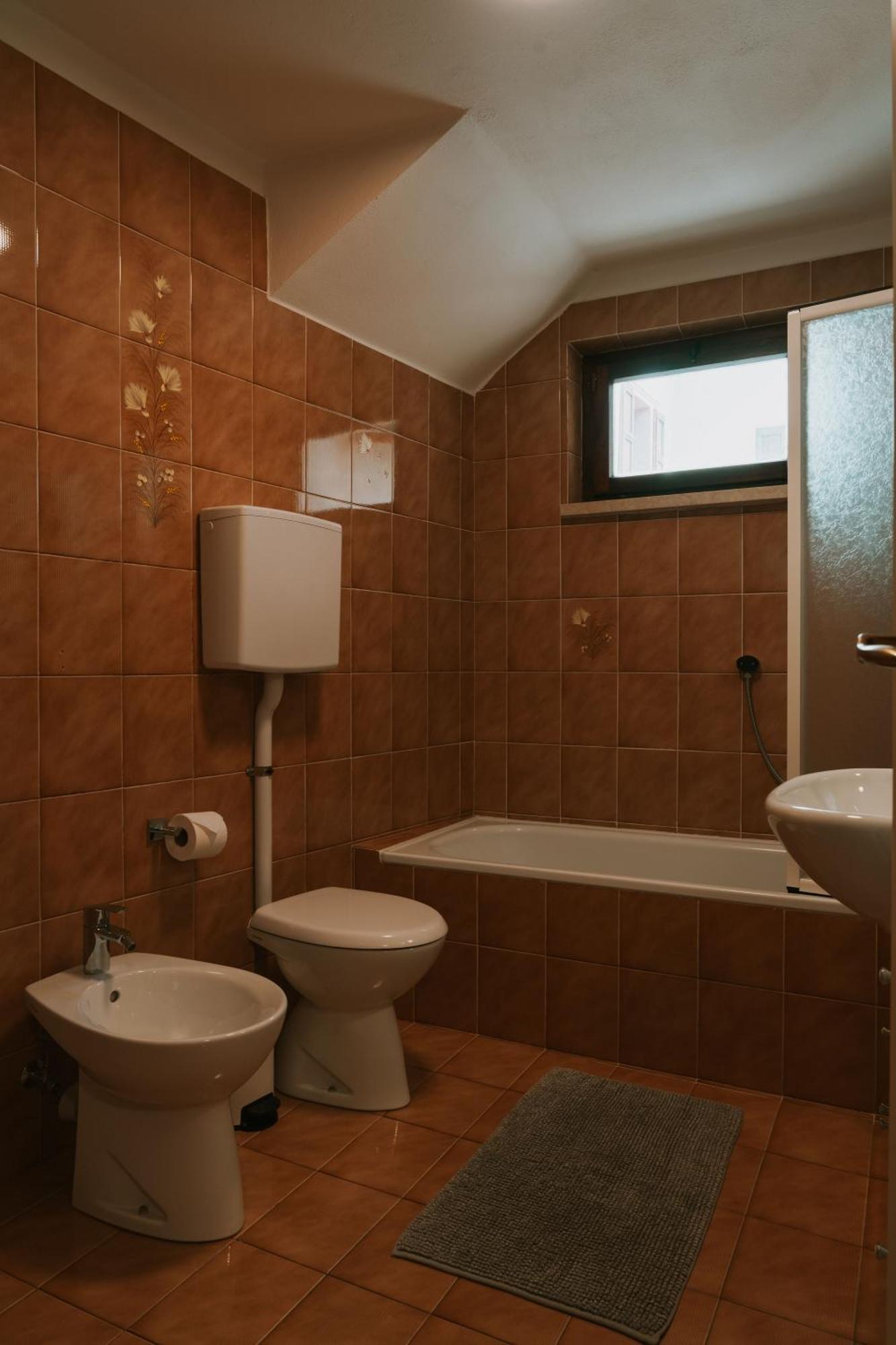 Apartment Antonia By Gardadoma