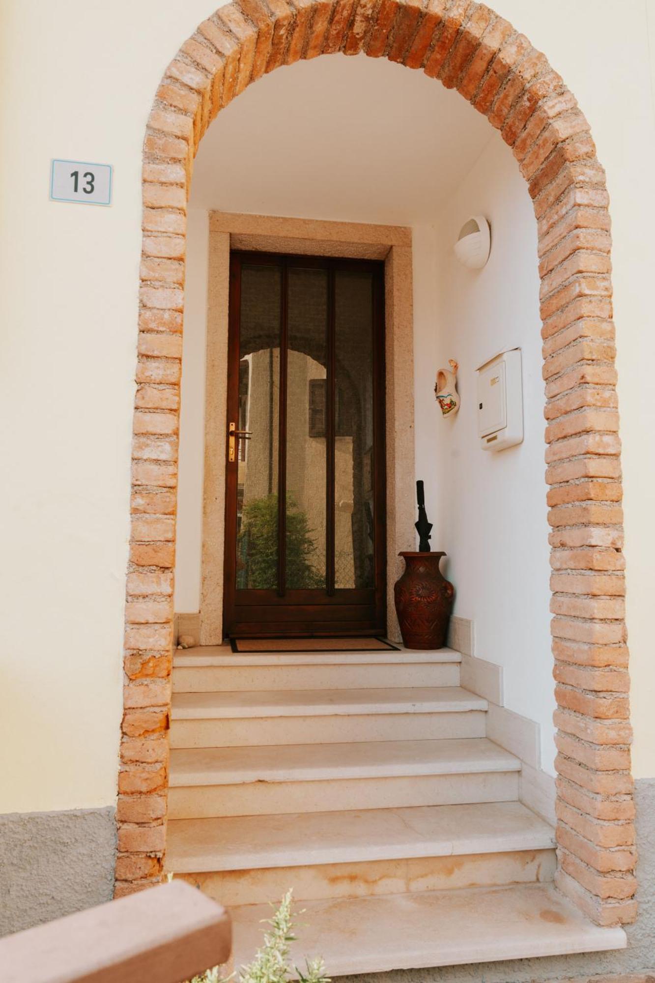 Antonia By Gardadoma Apartment *